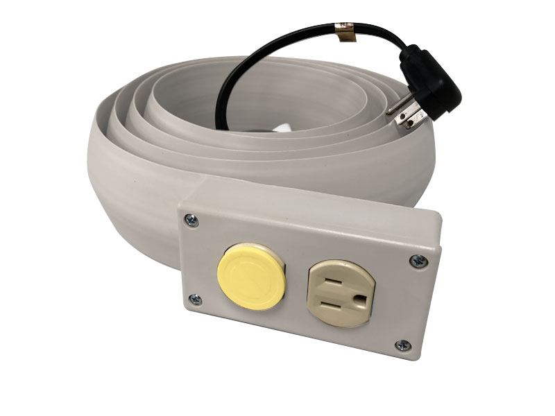 Flat Extension Cord With Duplex Outlet