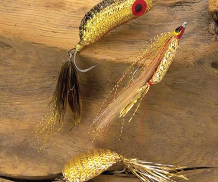 Gold mylar braided sleeving in use